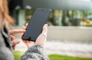 drøm med mobiltelefon